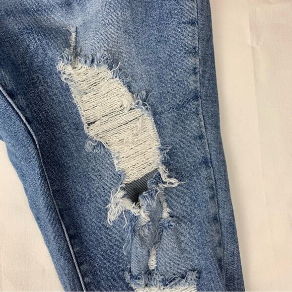 Judy Blue women's size 16 W relaxed fit distressed denim jeans - Picture 4 of 13